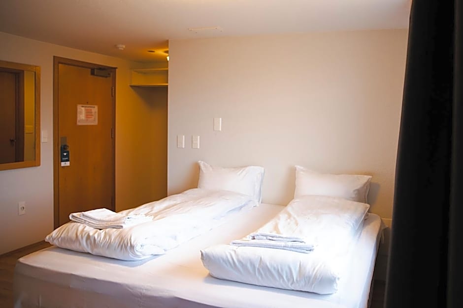 Eldey Airport Hotel