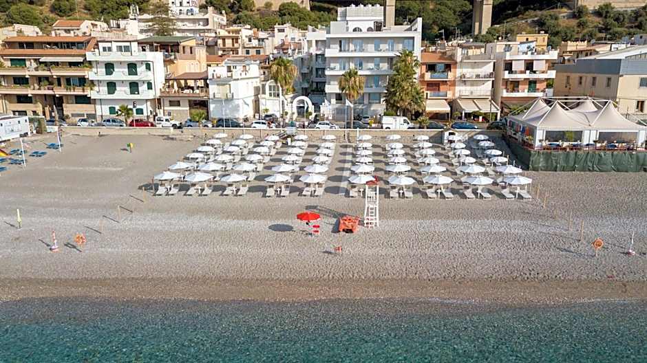 Albatros Beach Hotel