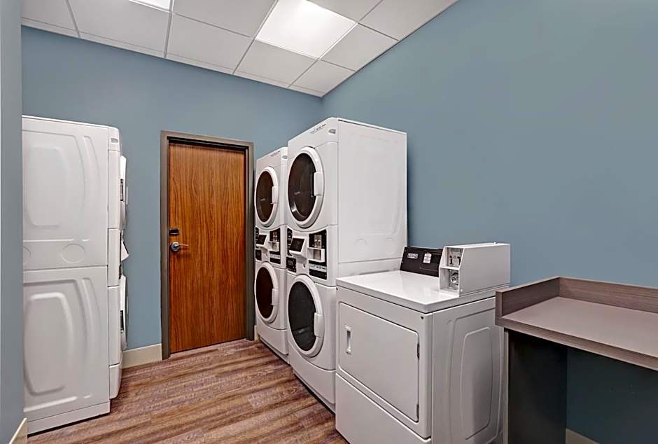 Candlewood Suites Kingston West - Gardiner Road By IHG