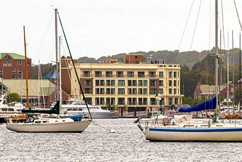 The Brenton Hotel