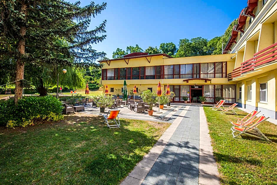 Hello Balcsi Apartmanház