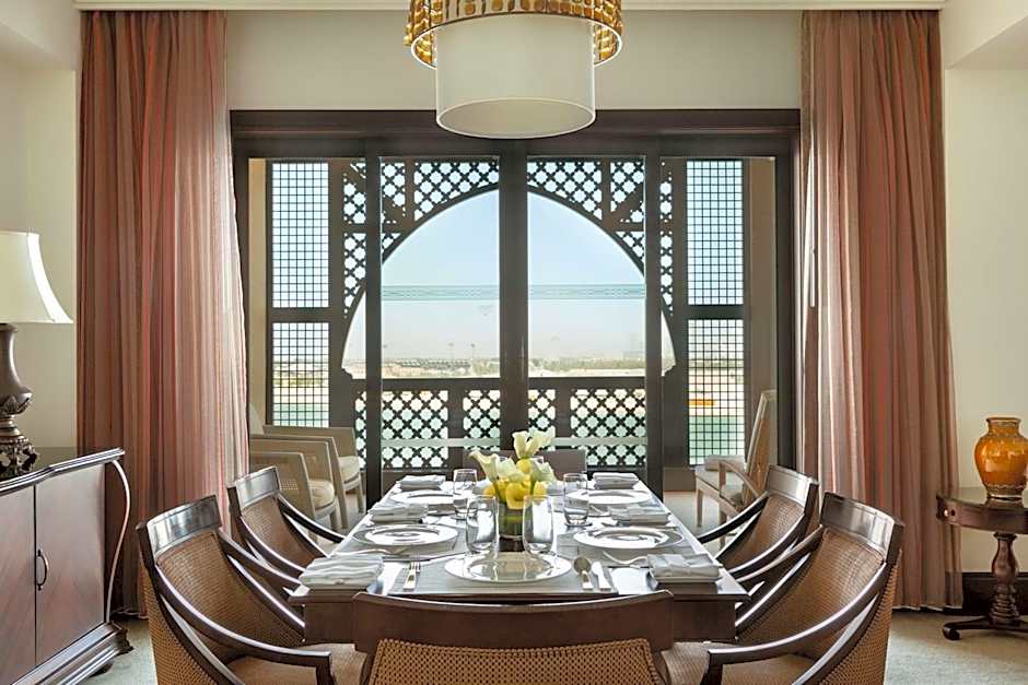 Shangri-La Qaryat Al Beri, Abu Dhabi