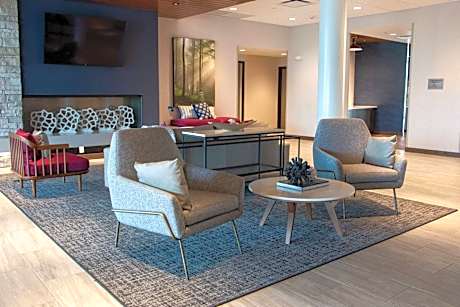 Fairfield Inn and Suites by Marriott Davenport Quad Cities