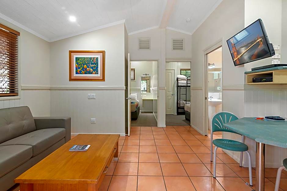 Ashmore Palms Holiday Village