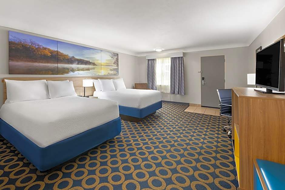 Days Inn by Wyndham Wauseon