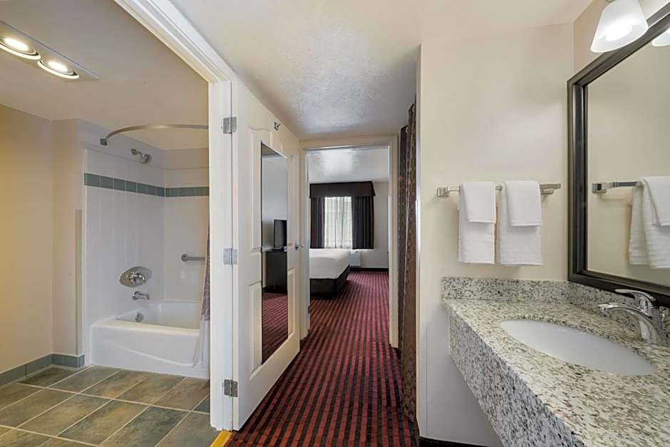 Best Western Salinas Valley Inn & Suites