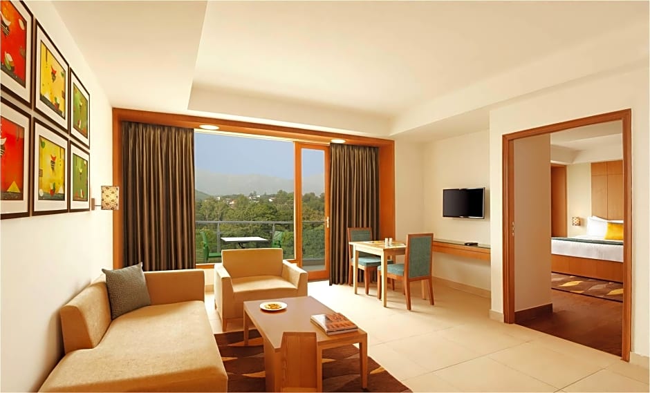 Lemon Tree Hotel Dehradun