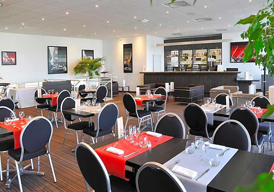 Golden Tulip Pornic Suites