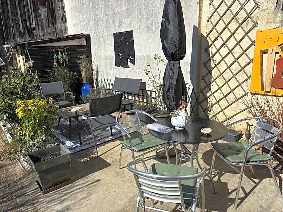 Dom’s Garden – Livarot, NY
