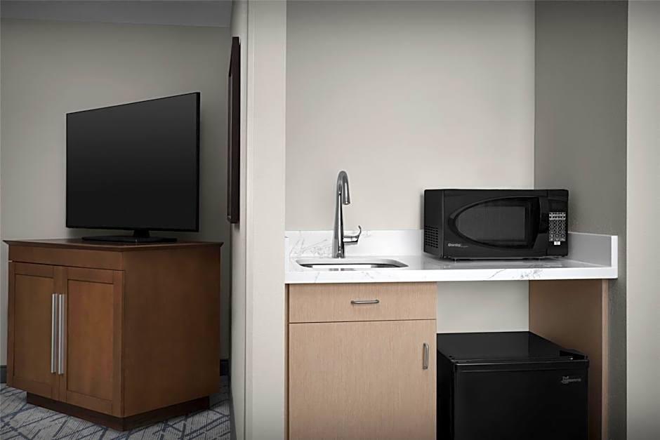 Hampton Inn By Hilton Indianapolis Downtown Across from Circle Centre