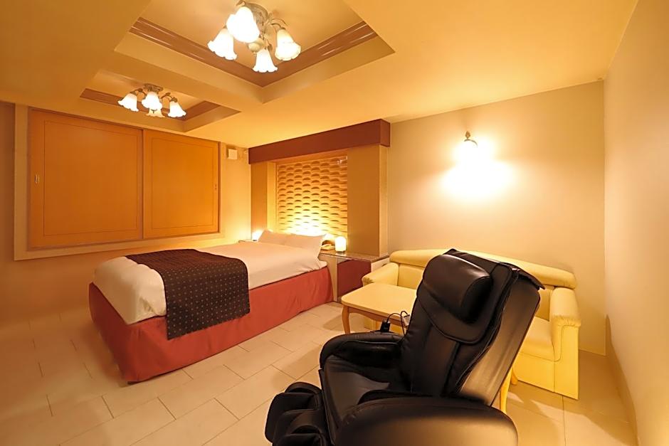 Hotel Fine Olive Kyoto Yamashina (Adult Only)