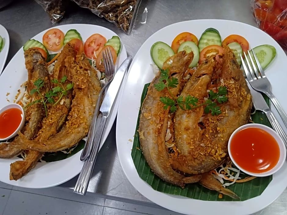 Wixky hotel (SHA Extra Plus)