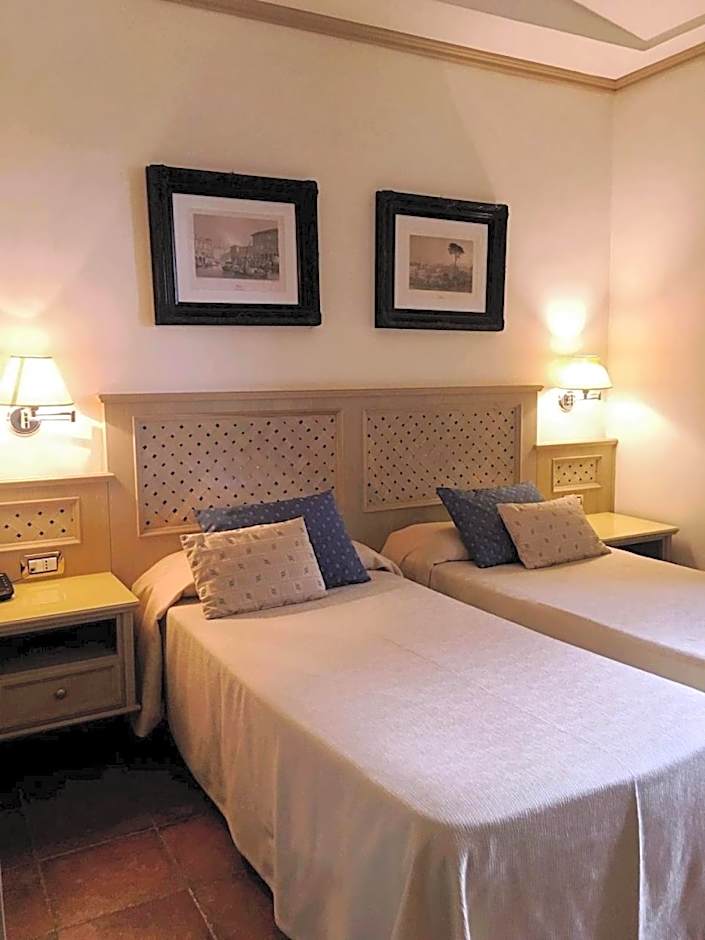 Hotel Quadrifoglio by Mancini