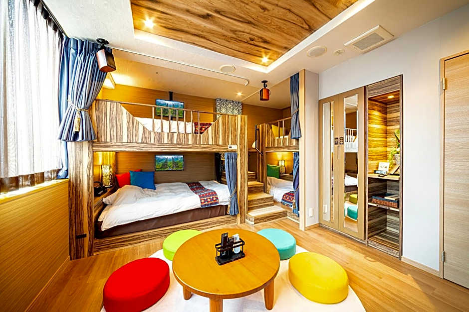 Photo 1 of 7 of Deluxe Quad - 2 Bunk Beds - Non-Smoking - Complimentary Club Lounge Access