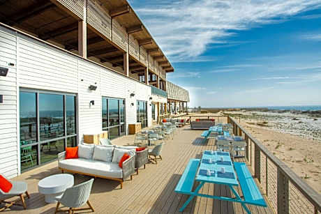 The Lodge at Gulf State Park, A Hilton Hotel