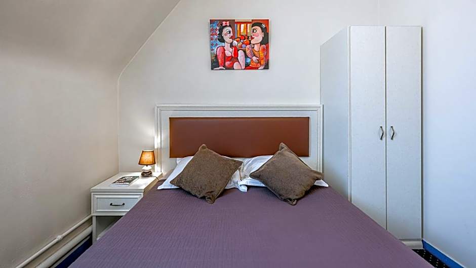 Logis Hôtel Central