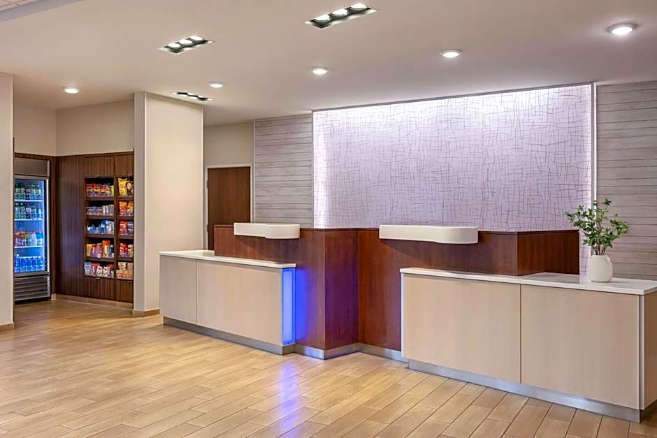 Fairfield Inn & Suites by Marriott St. Paul Northeast