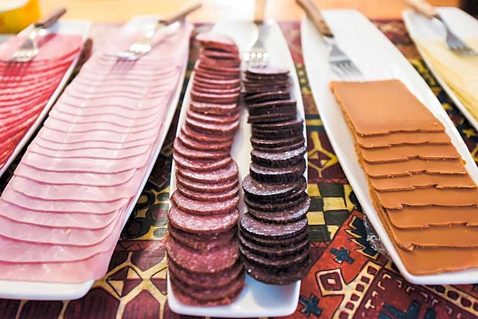 Gjestehuset 102 - your home away from home!