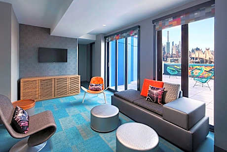 Breezy, Penthouse Suite, 2 Double, Manhattan view, City view, Corner room, High floor, Balcony