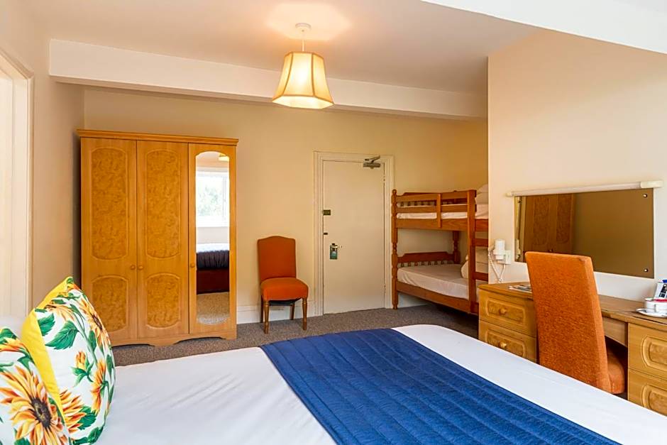 Northfield Hotel