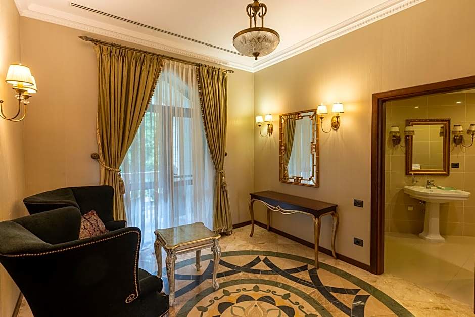 Photo 1 of 5 of Presidential Suite