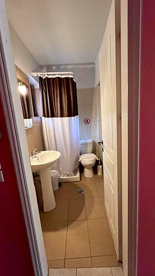 Ikojenia Traditional Lodge