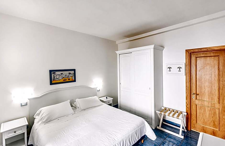 Hotel Cava Dell'Isola