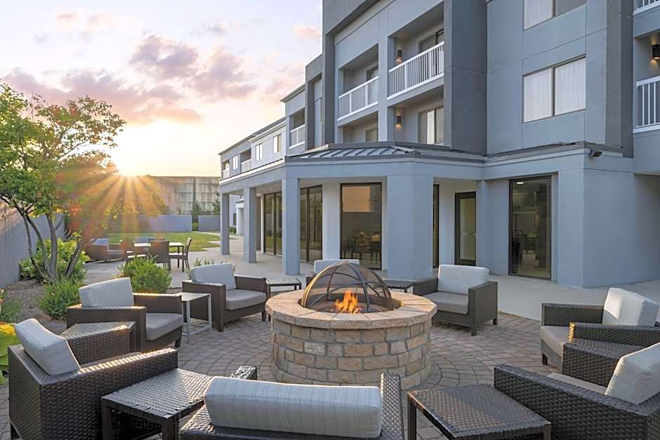 Courtyard by Marriott Indianapolis Northwest