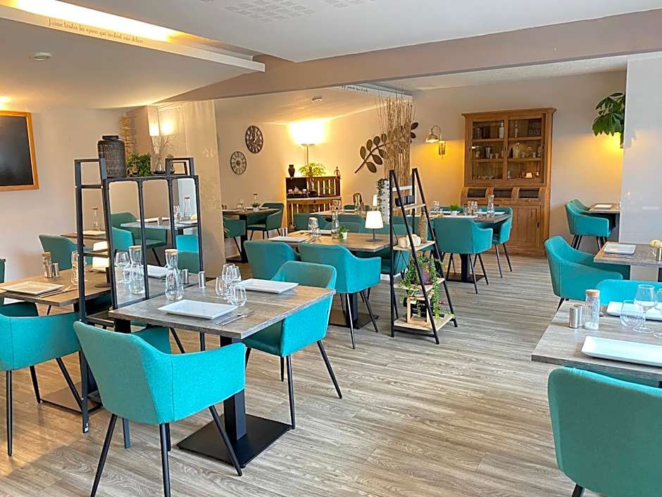 Logis Latitude Ouest Hôtel Restaurant & Spa