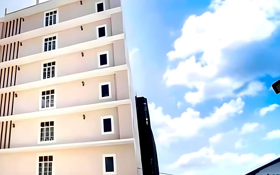 P.A. Thani Hotel