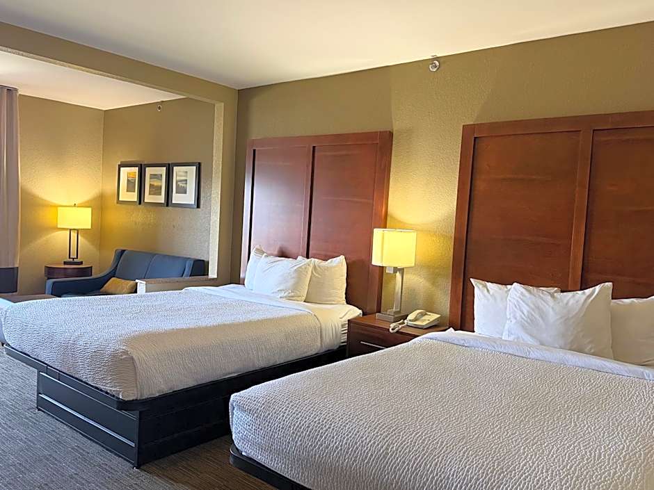 Vista Suites-Near Island Drive