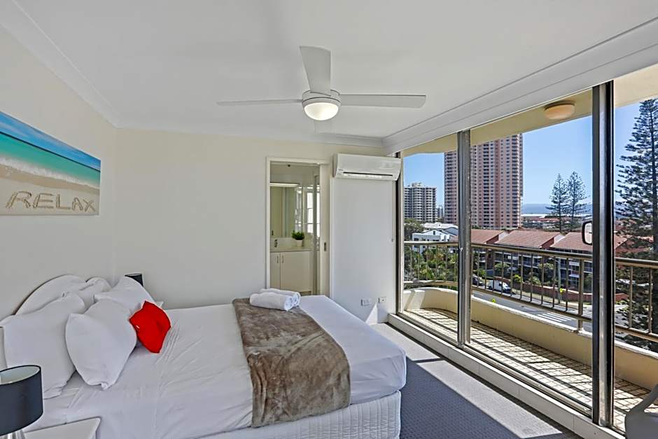 Boulevard North Holiday Apartments