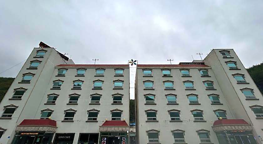 Taebaek Tourist Hotel (Sorano)