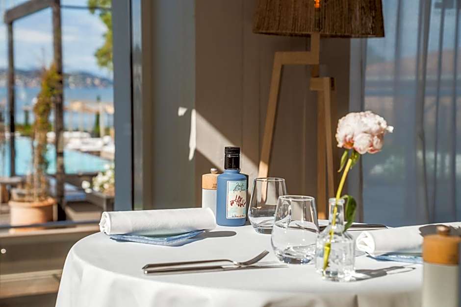 Kube Hotel St Tropez