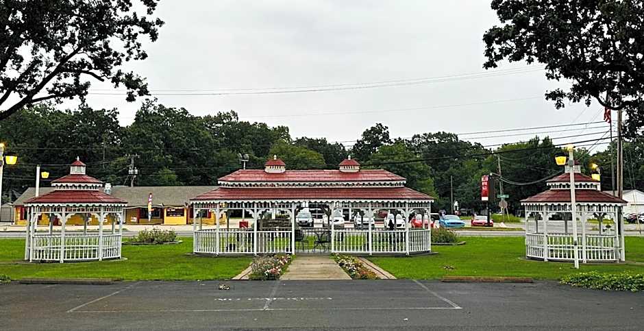 Murray Inn and Art Gallery