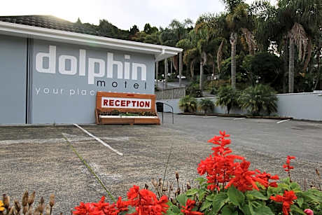 Dolphin Motel
