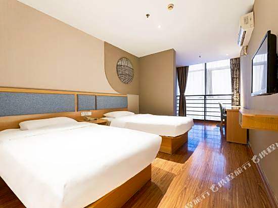 Home Inn·neo (Shiqi subway station store, ningbo airport )