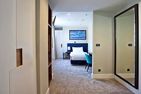 Classic Single Room with Disabled Access