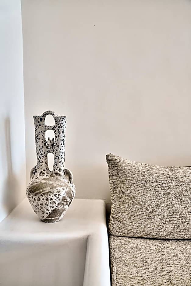 Mystique, a Luxury Collection Hotel, Santorini