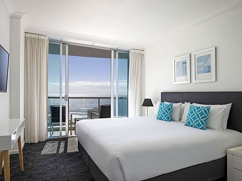 Mantra Towers of Chevron Surfers Paradise