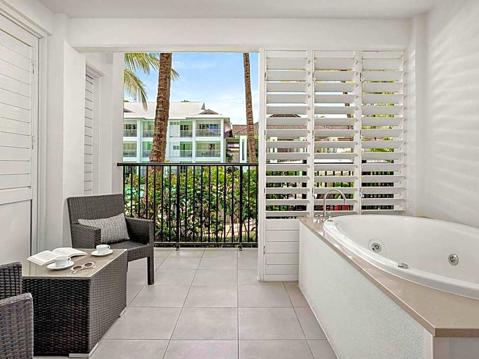 Peppers Beach Club Hotel Port Douglas