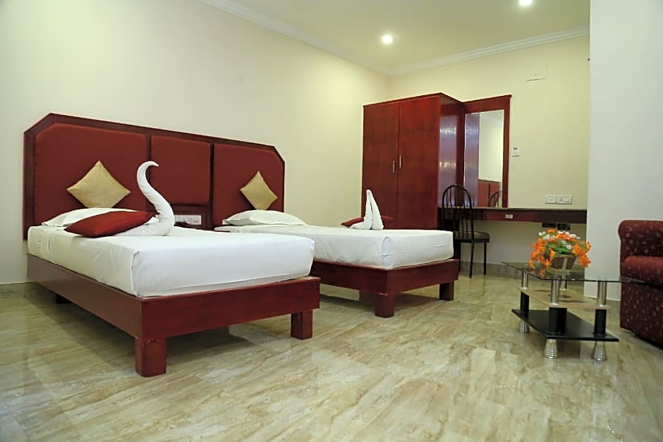 Hotel Le Garden – Experience Serenity Near Sacred Temples