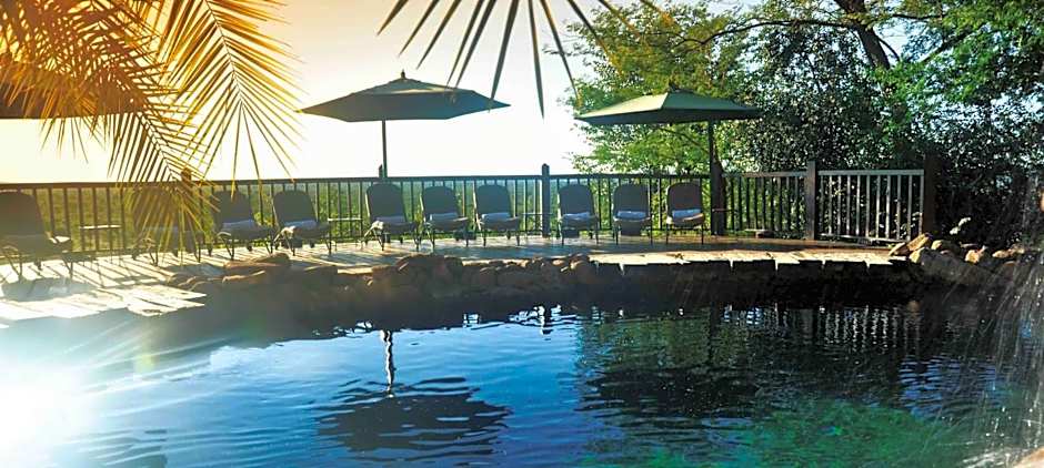 Victoria Falls Safari Lodge