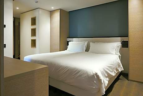 Suite with Spa Bath