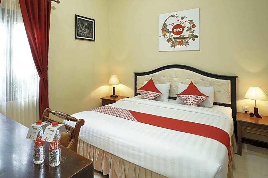 Ndalem Maharani Guest House