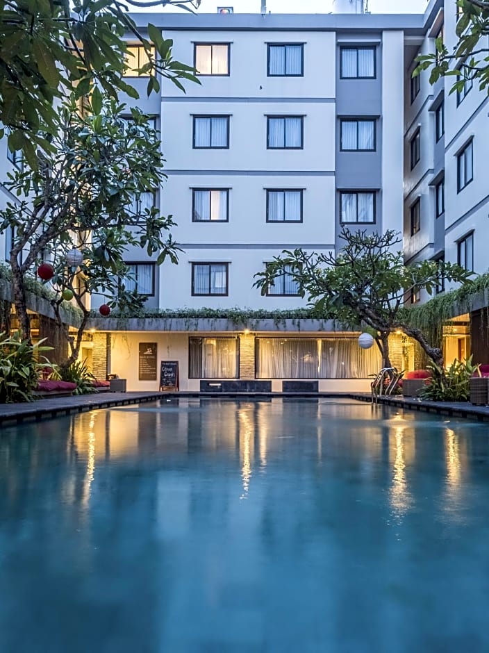 Hotel Dafam Savvoya Seminyak