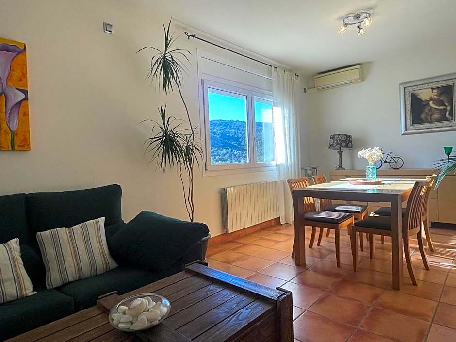 La Nova by Costabravaway