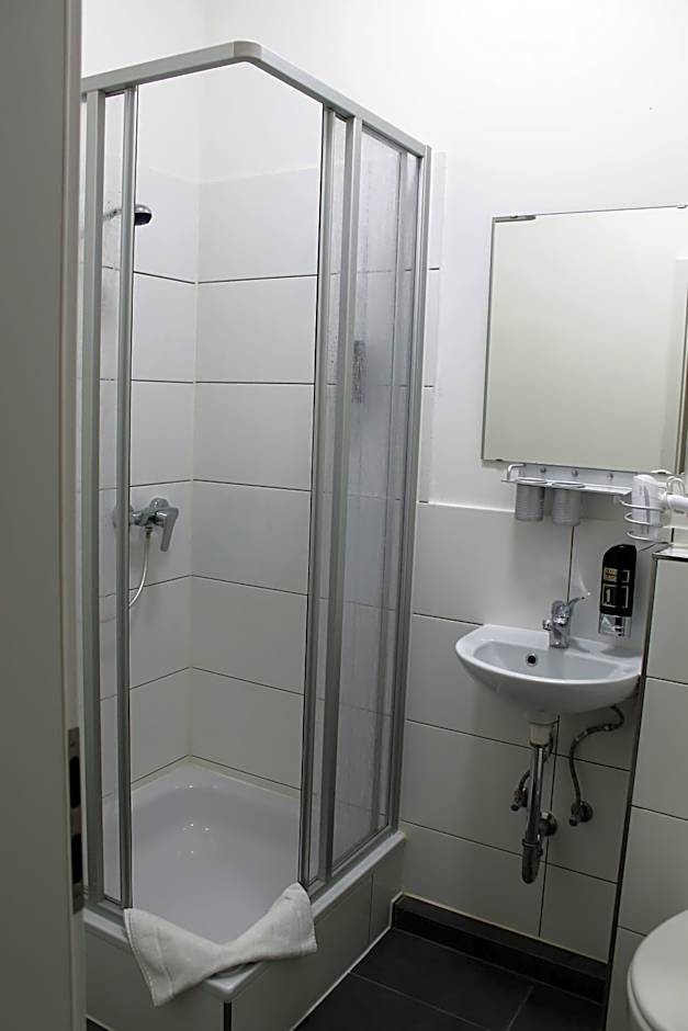 Pionier Hotel Hamburg Wandsbek 24H Self Check-in