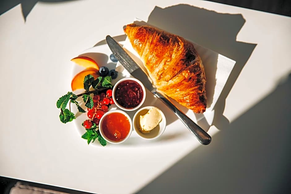 DAS v EVERT Hotel - am Congress Centrum Würzburg