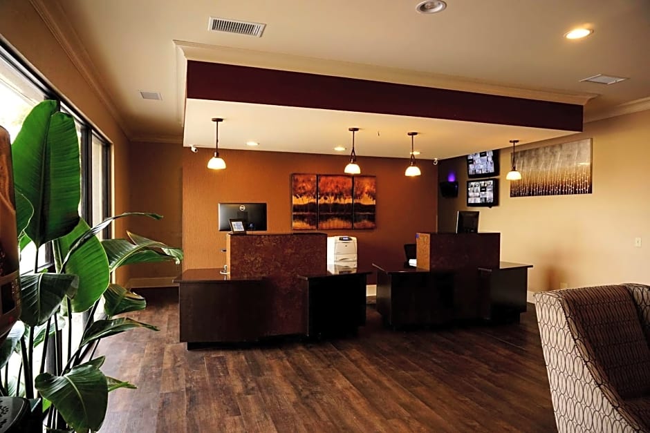 Best Western Point South